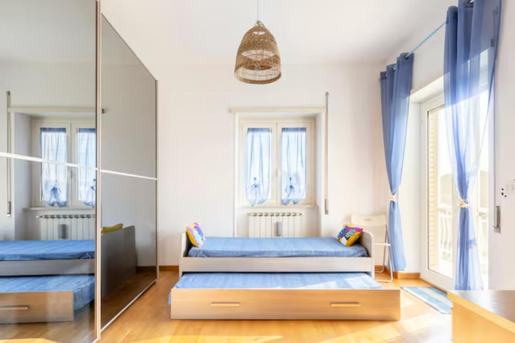 Inclanto Beach House, Mare A 150 Mt Terracina Exteriör bild
